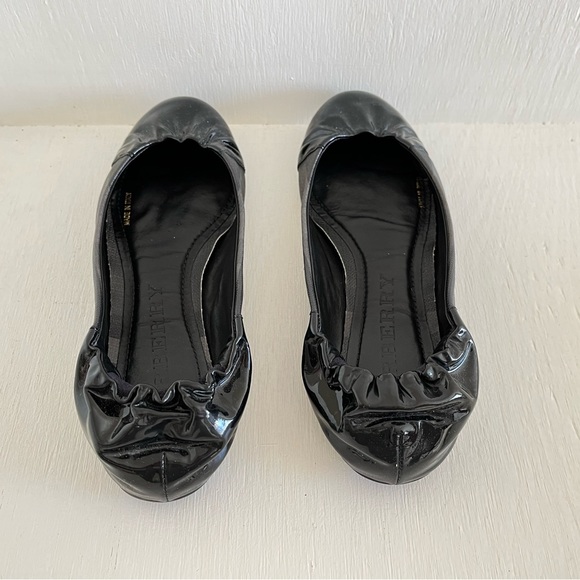 Burberry Thompson Ballerina Flats - Wmns US 5 - Picture 5 of 8